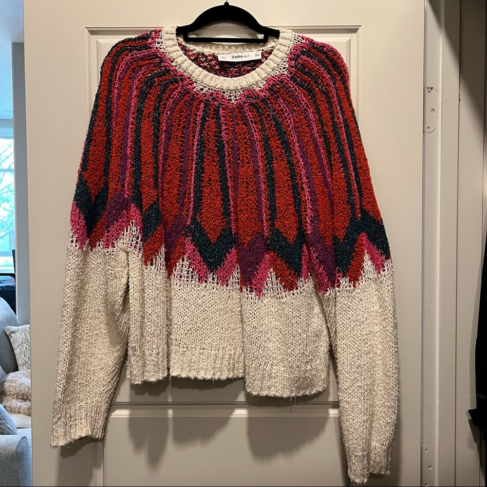 Cream with multicolored pattern knit Zara sweater